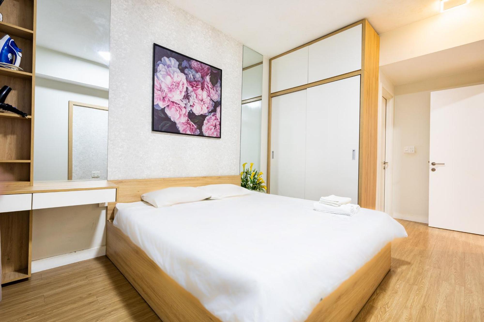 Stylist 2 Bedrooms Apartment Ho Chi Minh City Exterior photo